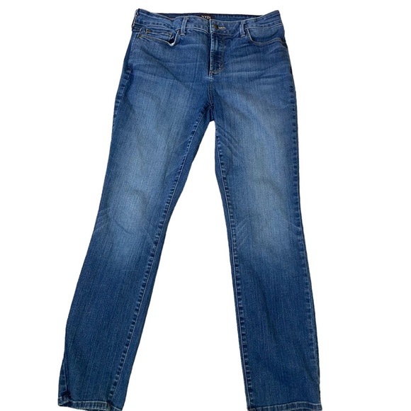 NYDJ jeans Lift tuck technology The Sheri studded back pockets SZ 10 - Picture 1 of 8